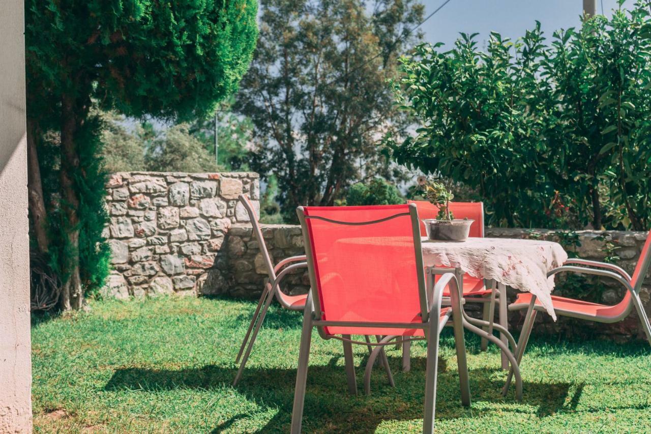 Casa Di Bella Villa Volos Exteriör bild