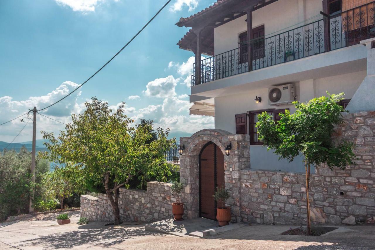 Casa Di Bella Villa Volos Exteriör bild