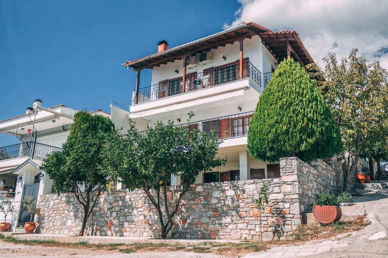 Casa Di Bella Villa Volos Exteriör bild