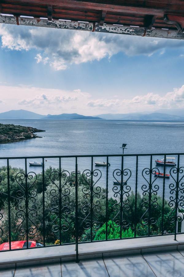 Casa Di Bella Villa Volos Exteriör bild
