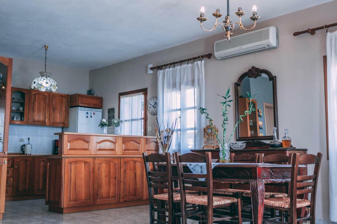Casa Di Bella Villa Volos Exteriör bild